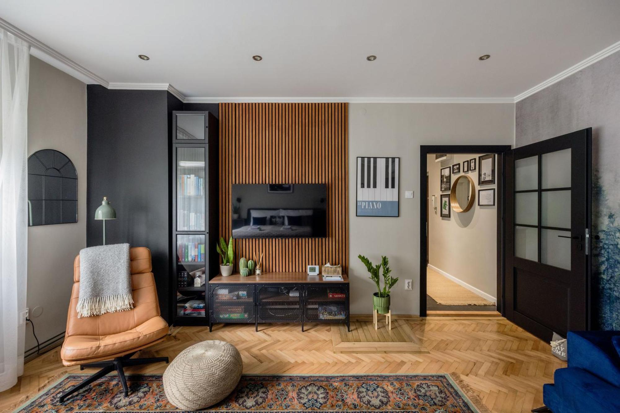 Oazis Apartman Veszprem Exterior photo